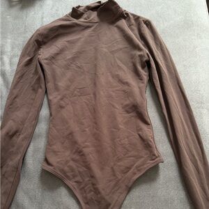 Babaton Chocolate Long Sleeve Bodysuit